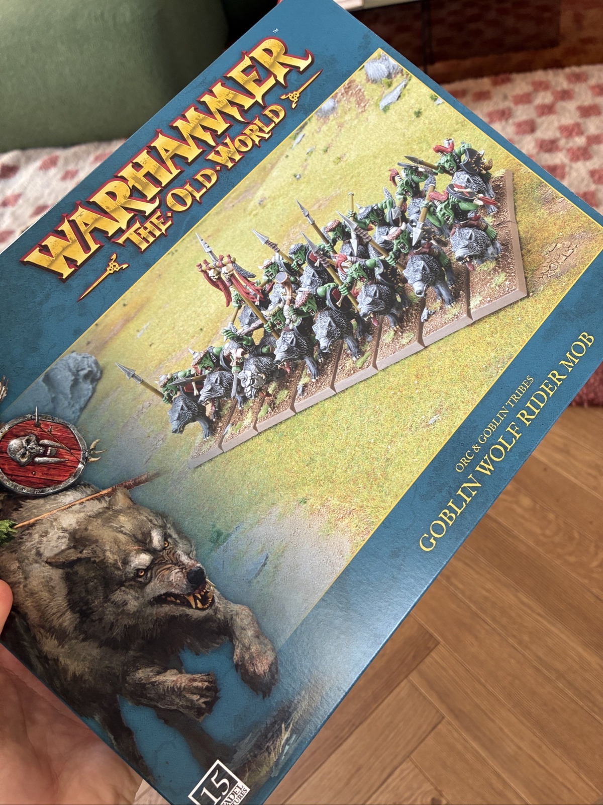 Box contents / first look