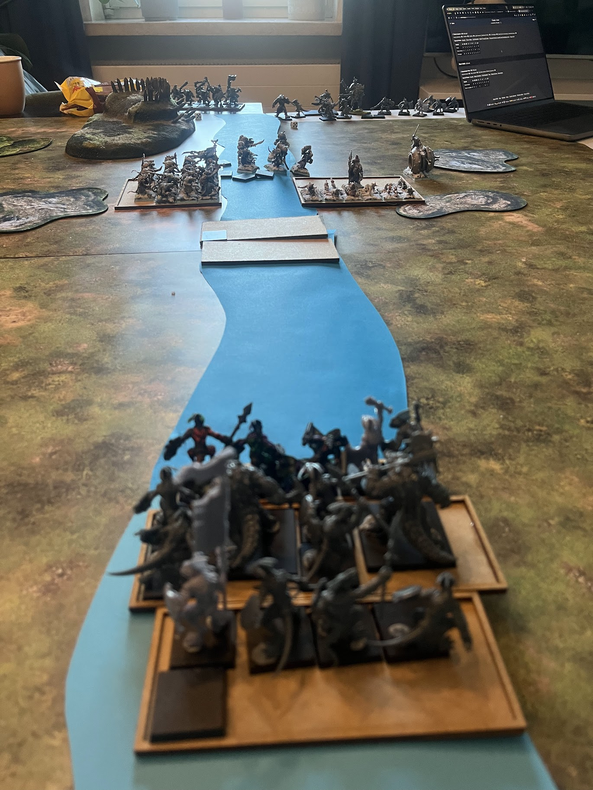 Skinks hunting down the fleeing Clanrats