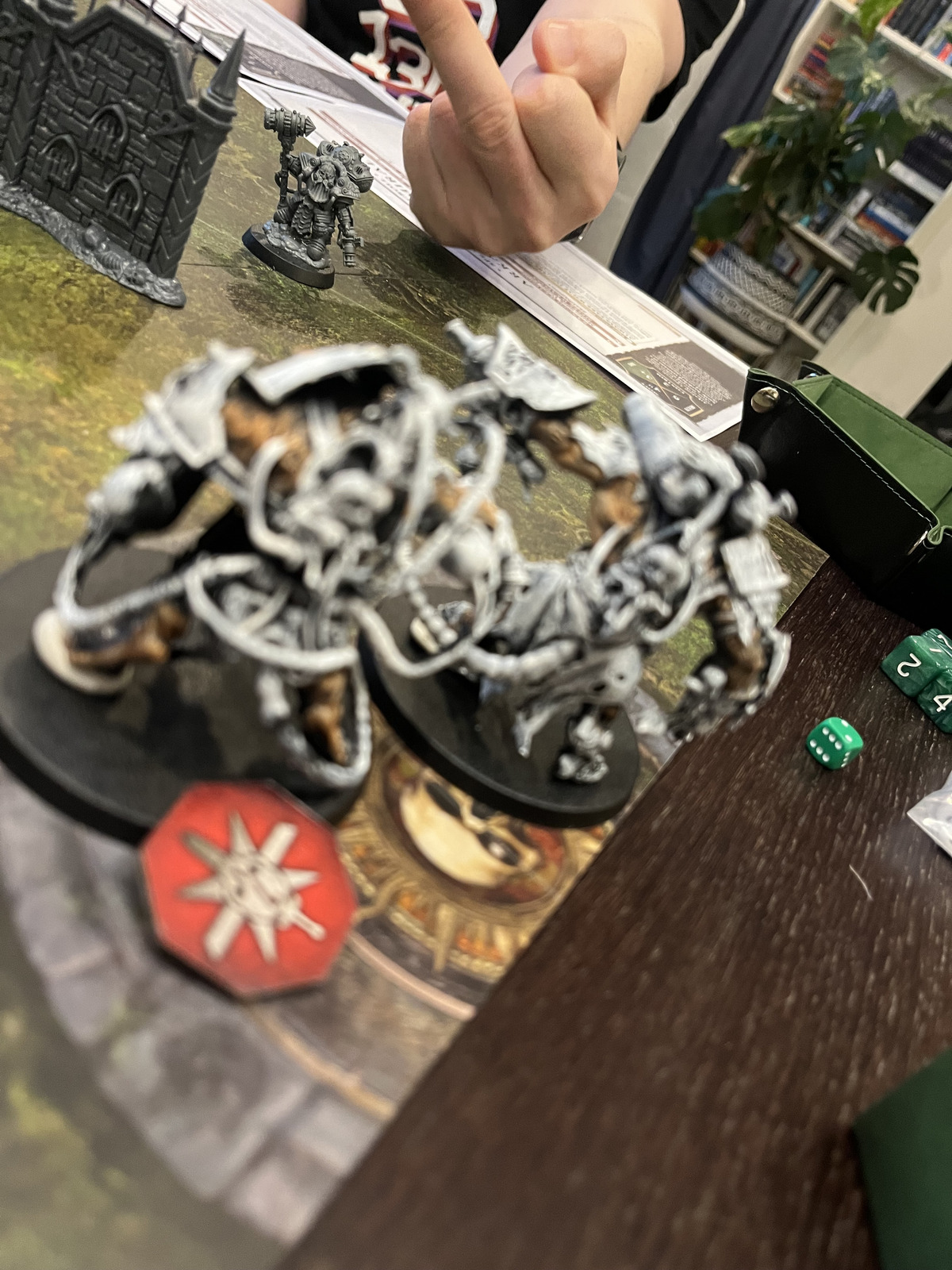 Daemons bring down the dwarfs' general