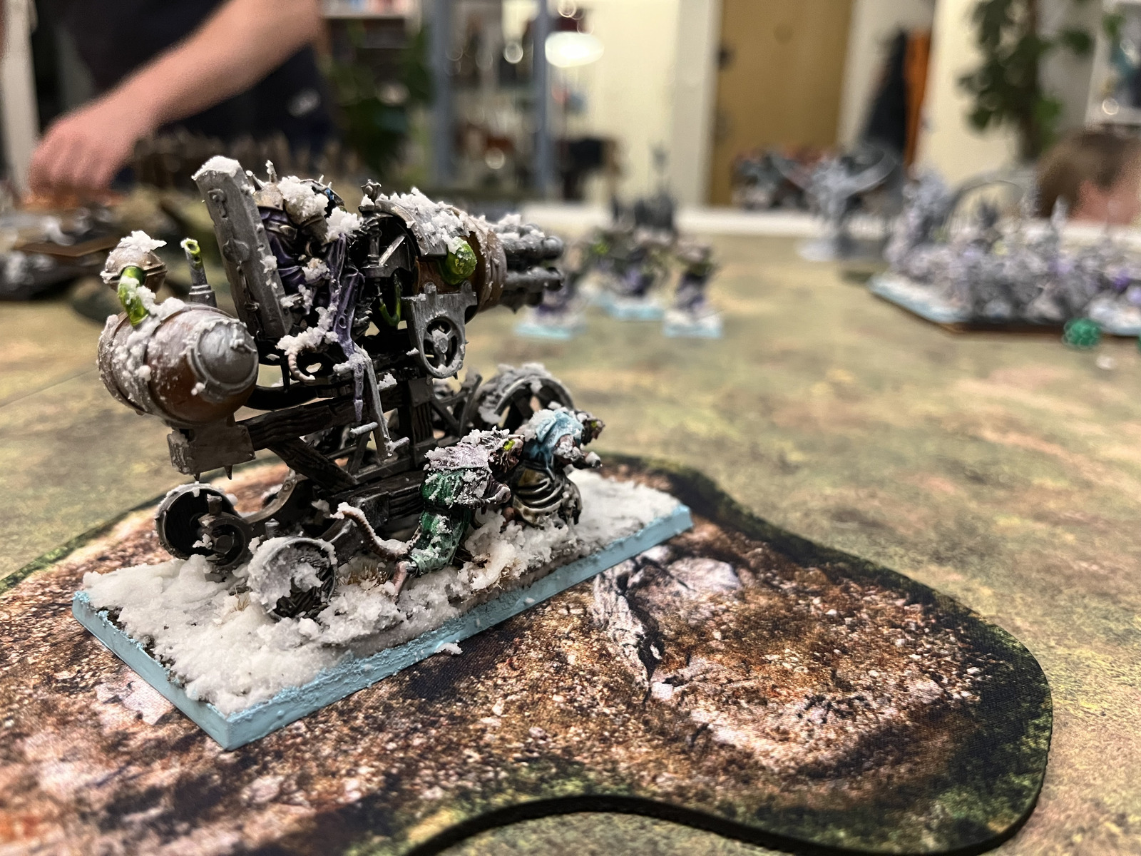 Early clash with the Globadiers