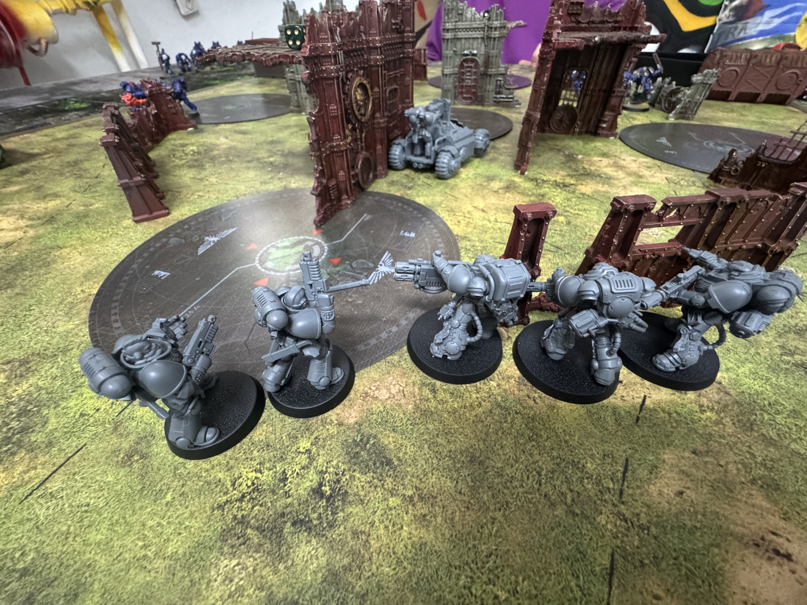 Salamanders and Ultramarines battle photo 1