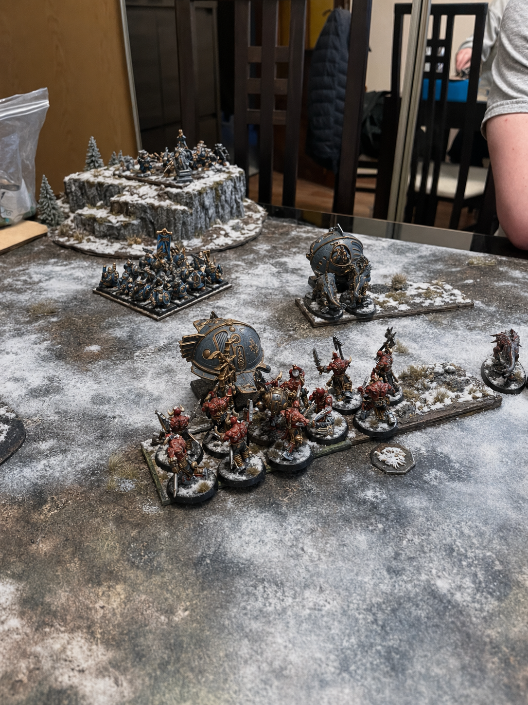 Battle setup and early table state