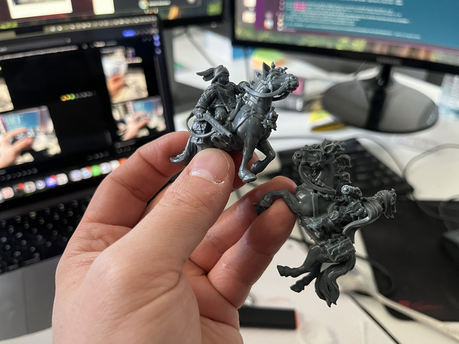Ten Outriders with repeater guns