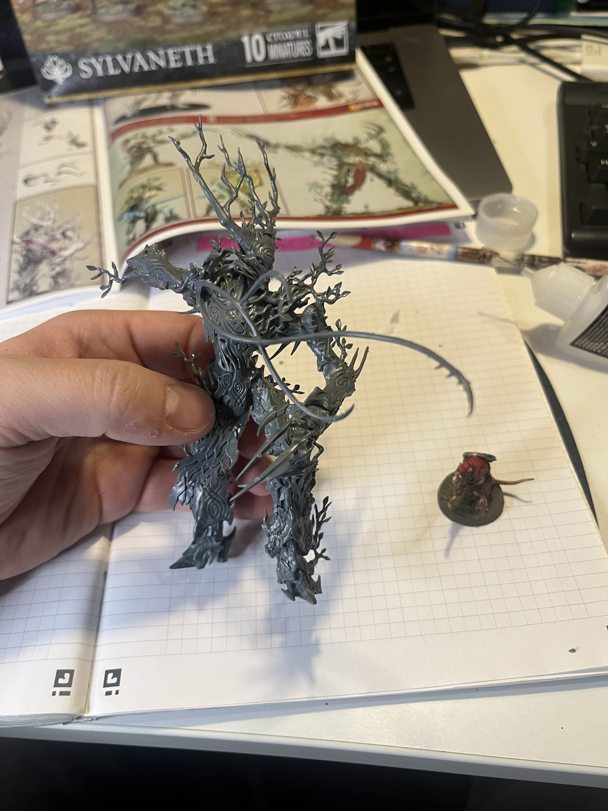Sylvaneth Treelord during assembly