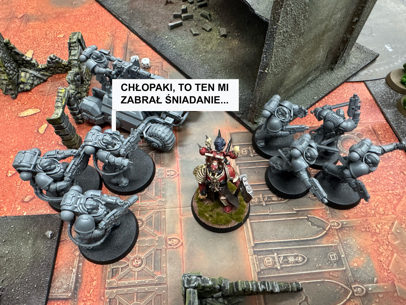Final moments of the Salamanders vs World Eaters game