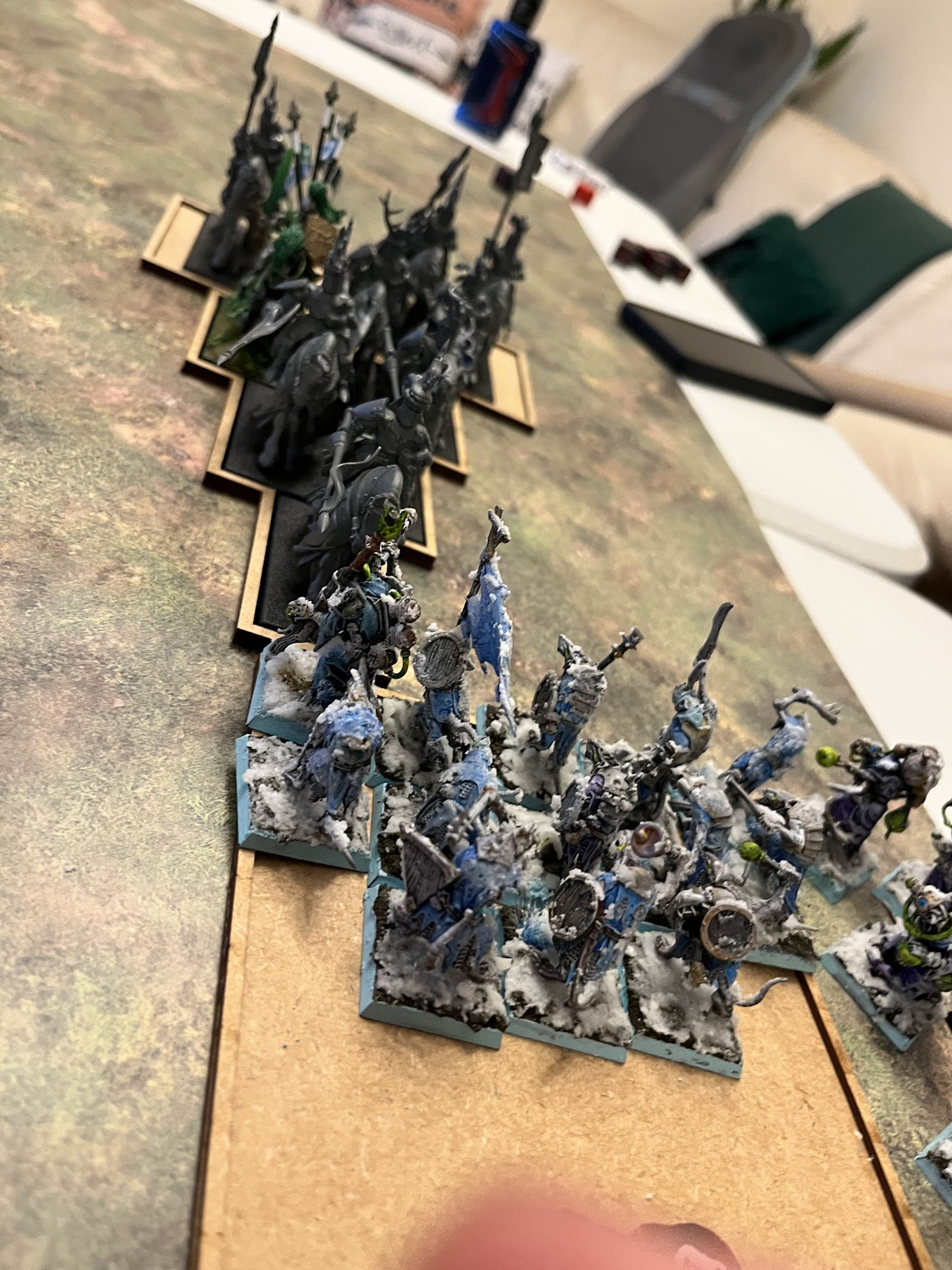 Bretonnian pressure from the woods
